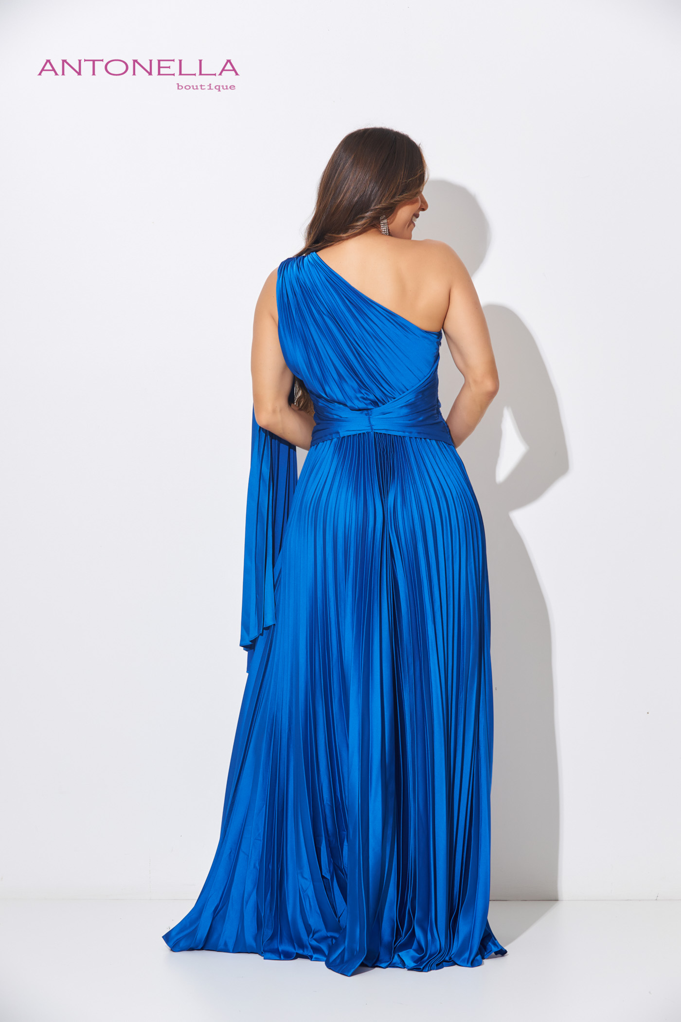 Vestido Gala Azul Rey Plizado De Un Solo Hombro – foto 6