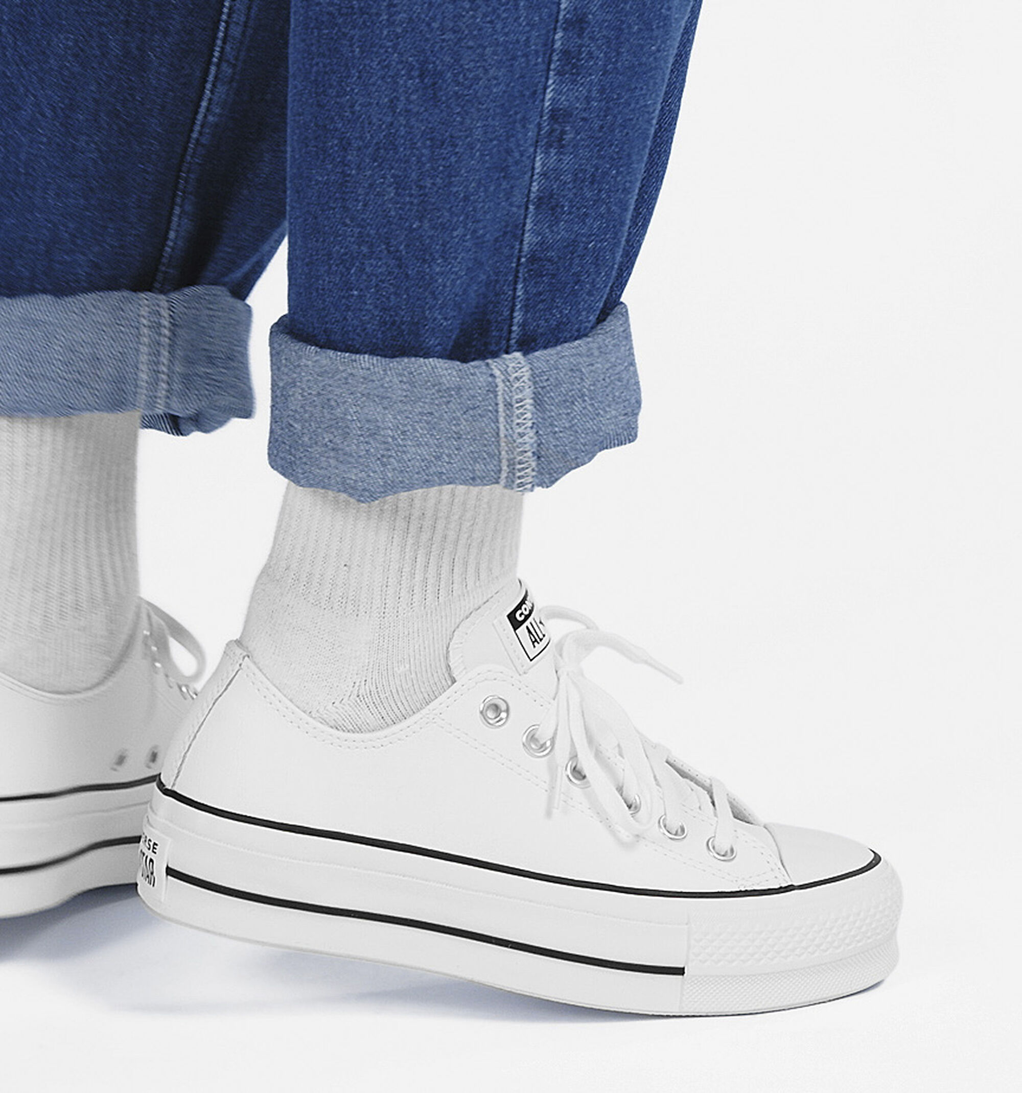 TENIS FEMENINO CONVERSE CHUCK TAYLOR ALL STAR LIFT – foto 3