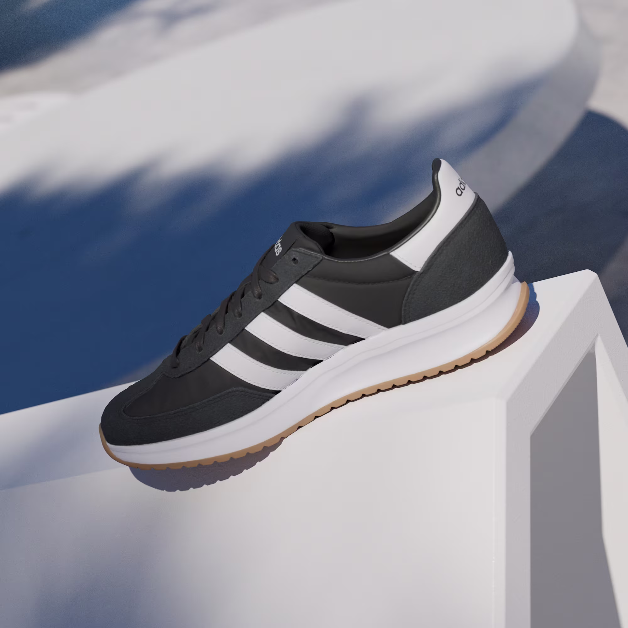 TENIS MASCULINO ADIDAS RUN 70S – foto 8