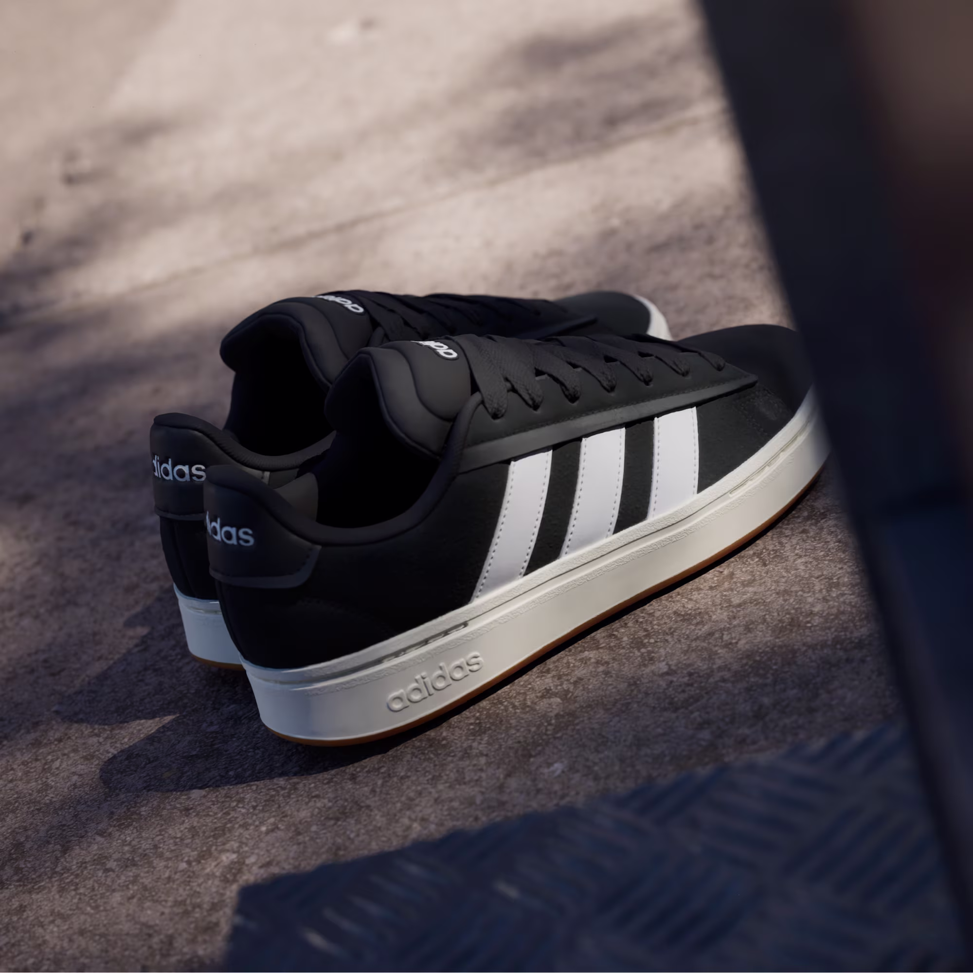 TENIS MASCULINO ADIDAS GRAND COURT – foto 4