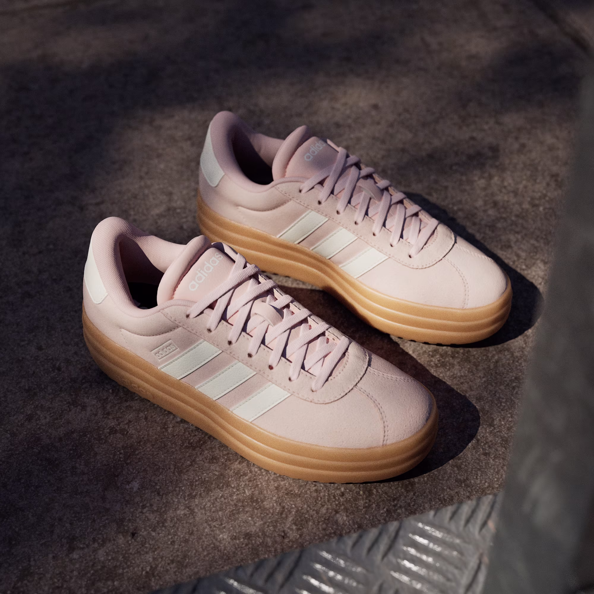 TENIS FEMENINO ADIDAS VL COURT BOLD – foto 3