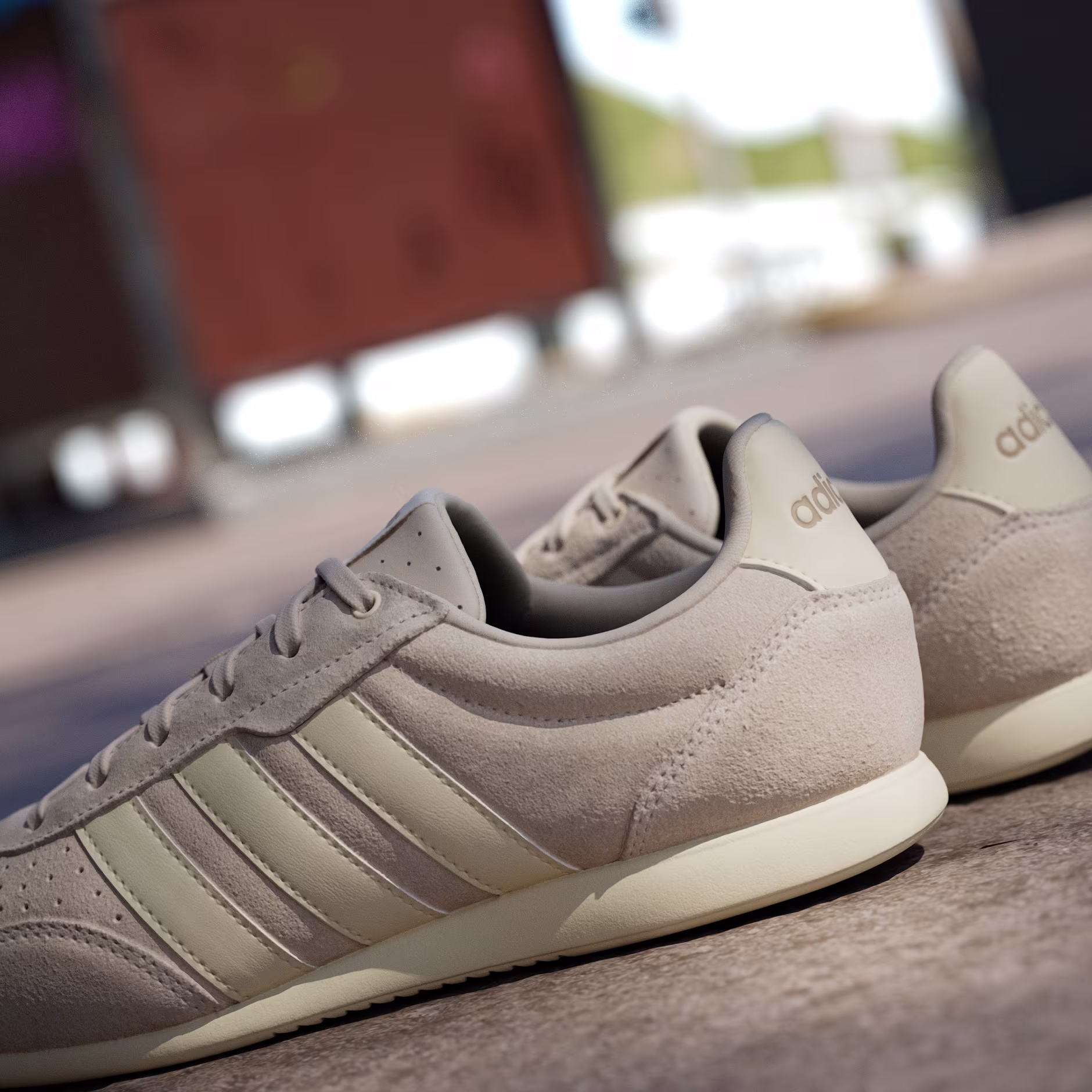 TENIS FEMENINO ADIDAS BARREDA LO – foto 7