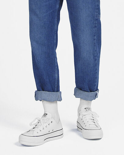 TENIS FEMENINO CONVERSE CHUCK TAYLOR ALL STAR LIFT – foto 17
