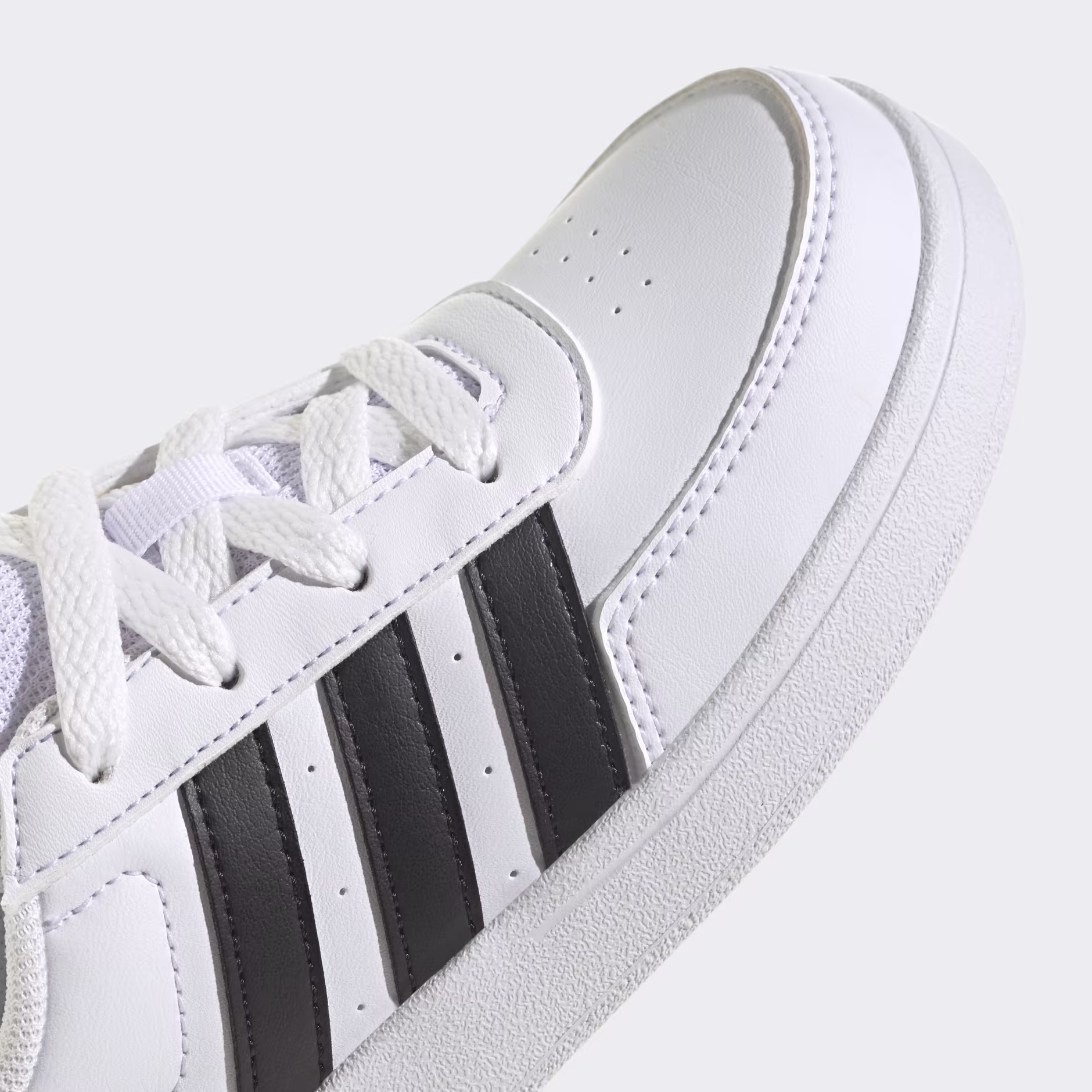 TENIS NIÑO(A) ADIDAS BREAKNET 2.0 – foto 4
