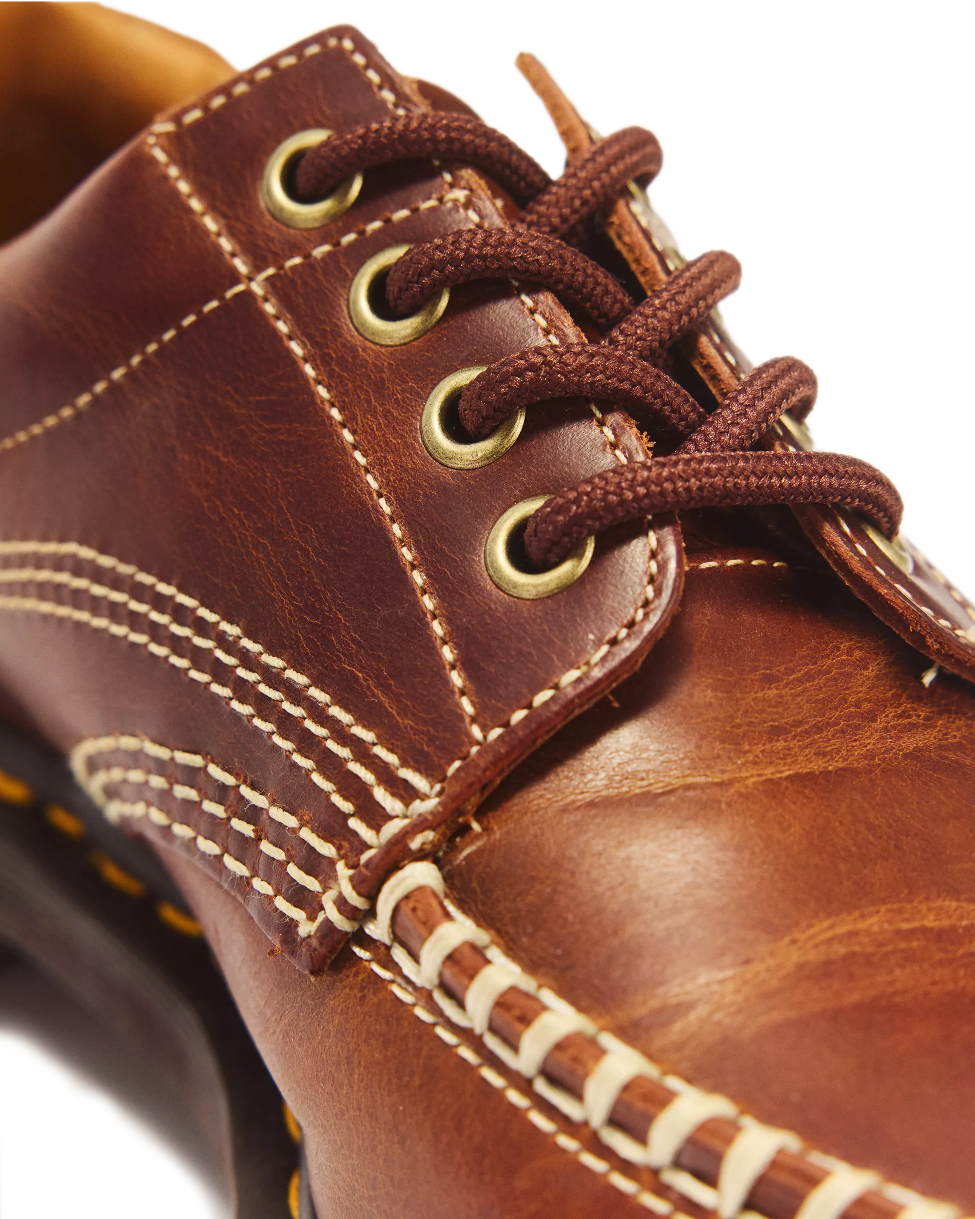 ZAPATOS UNISEX DR. MARTENS LOWELL | Cachos
