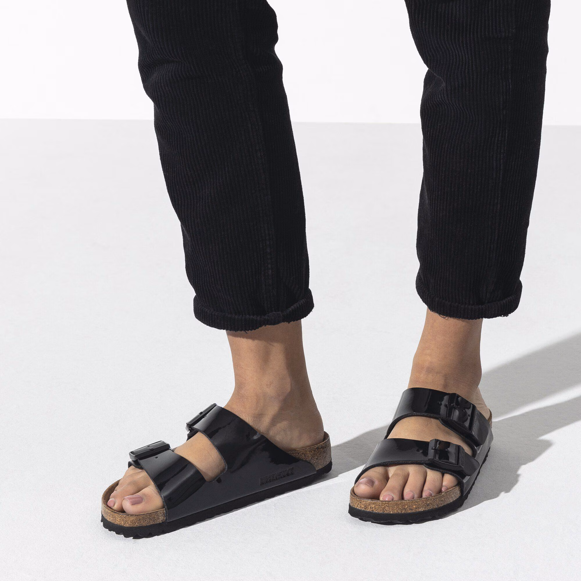 SANDALIAS UNISEX BIRKENSTOCK ARIZONA BF PATENT – foto 7