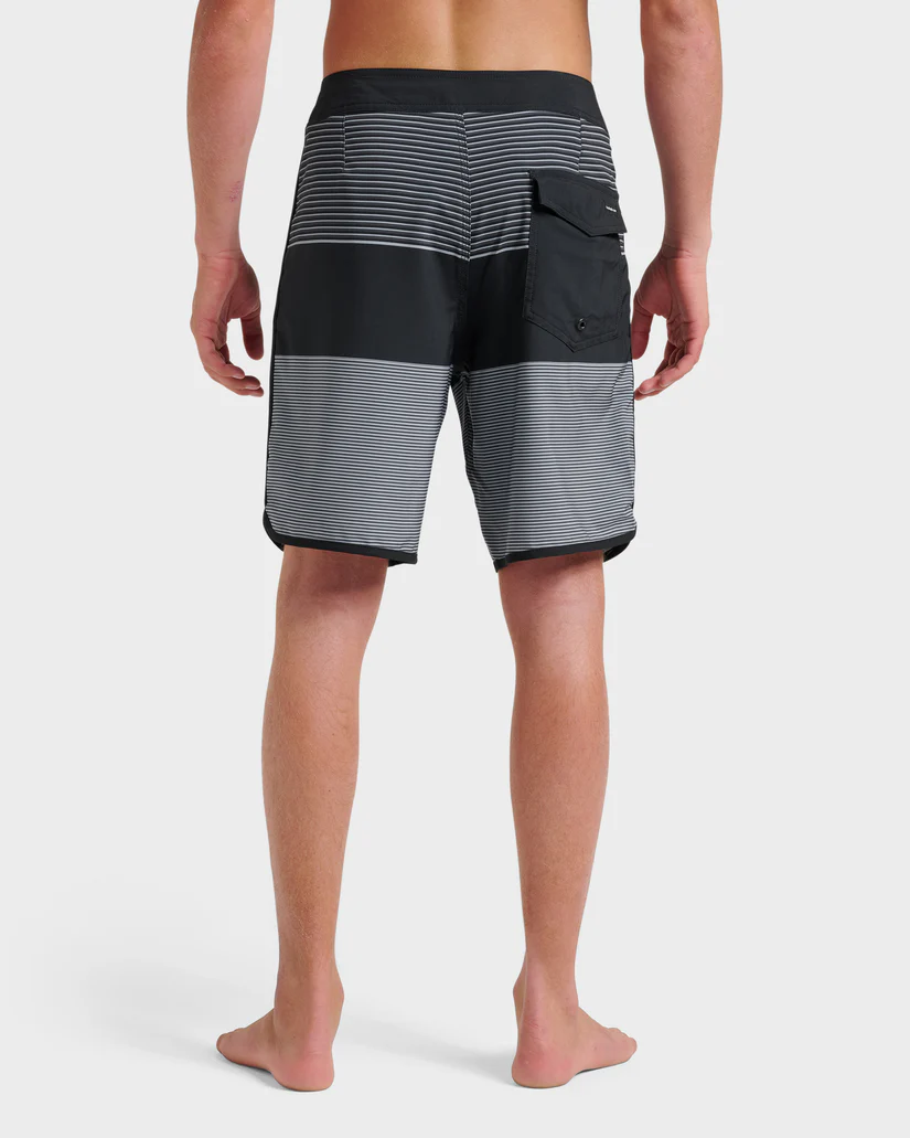 SHORT MASCULINO QUIKSILVER SURFSILK TIJUANA