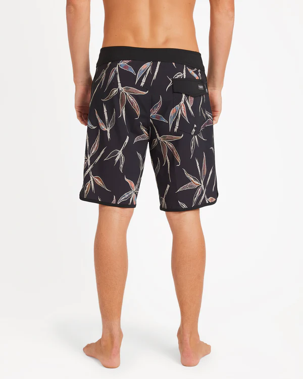 SHORT MASCULINO VOLCOM CHANGELING SCALLOP MOD 19 – foto 12