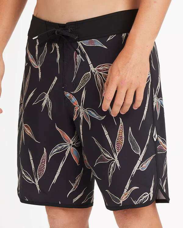 SHORT MASCULINO VOLCOM CHANGELING SCALLOP MOD 19 – foto 14
