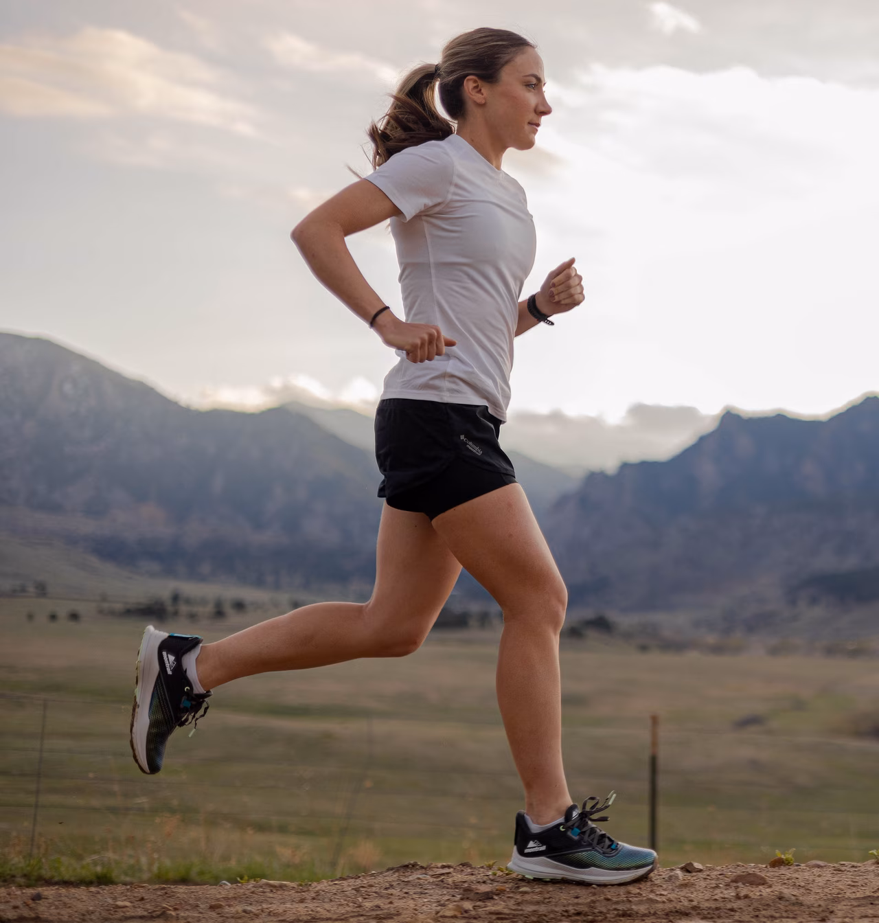SHORT FEMENINO COLUMBIA ENDLESS TRAIL 2N1 – foto 7