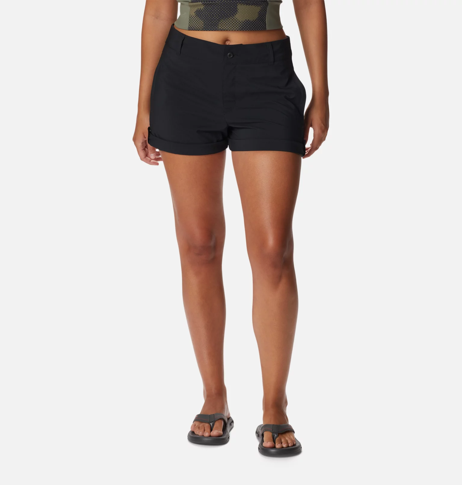 SHORT FEMENINO COLUMBIA SILVER RIDGE UTILITY