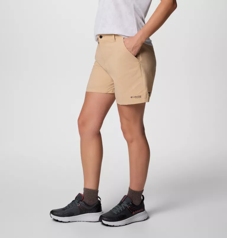 SHORT FEMENINO COLUMBIA SUMMIT VALLEY II – foto 3