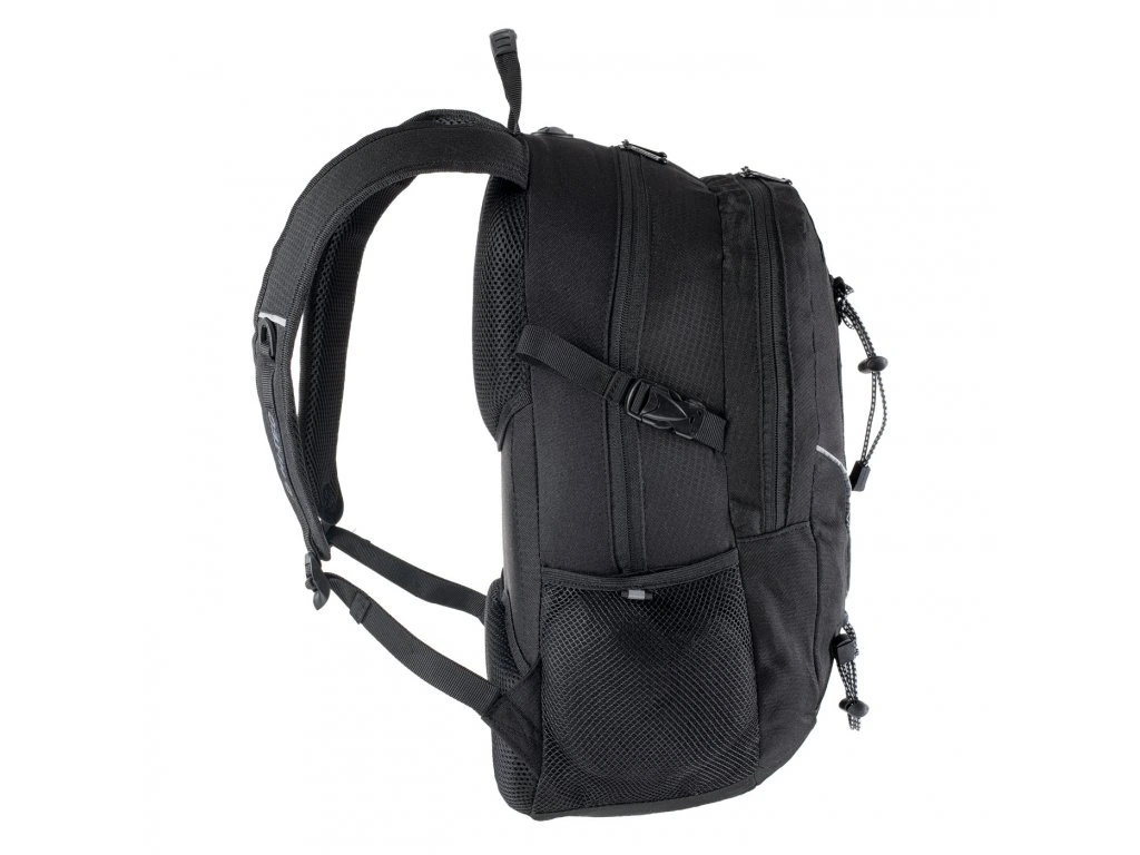 Go Adventure: MALETIN UNISEX HI-TEC MANDOR 20L