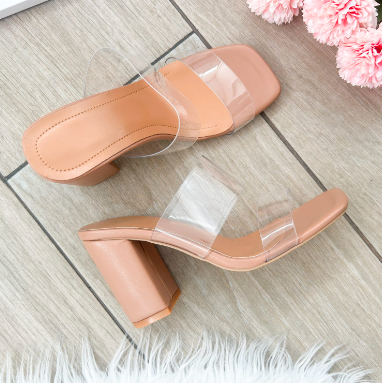 Sandalias de Tacon Beige, con tiras transparentes