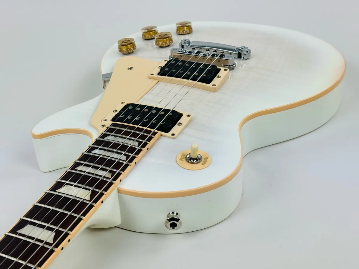 GUITARRA ELECTRICA EGR200 - 22 – foto 2