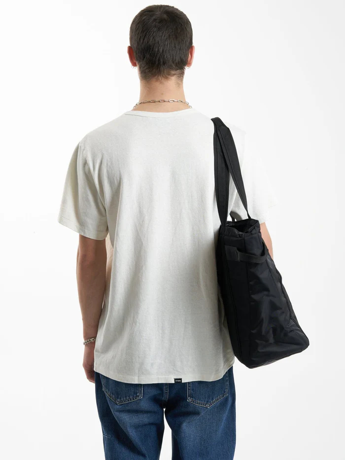Tote Thrills Cortex Oversized Black – foto 2
