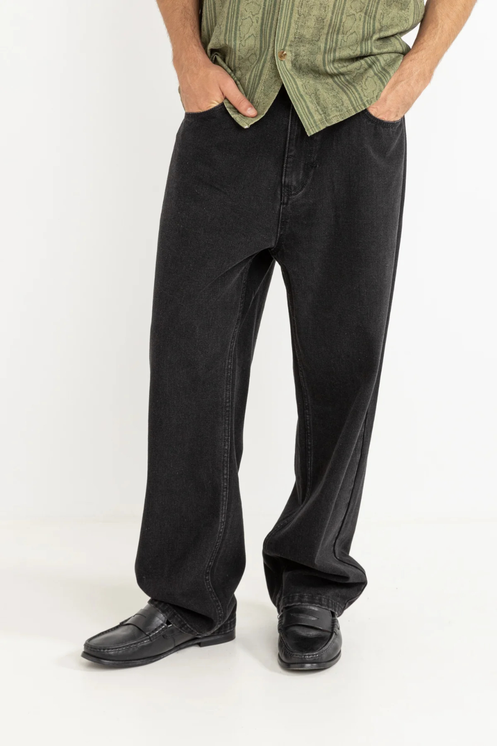 Jeans Rhythm Essential Worn Black – foto 1