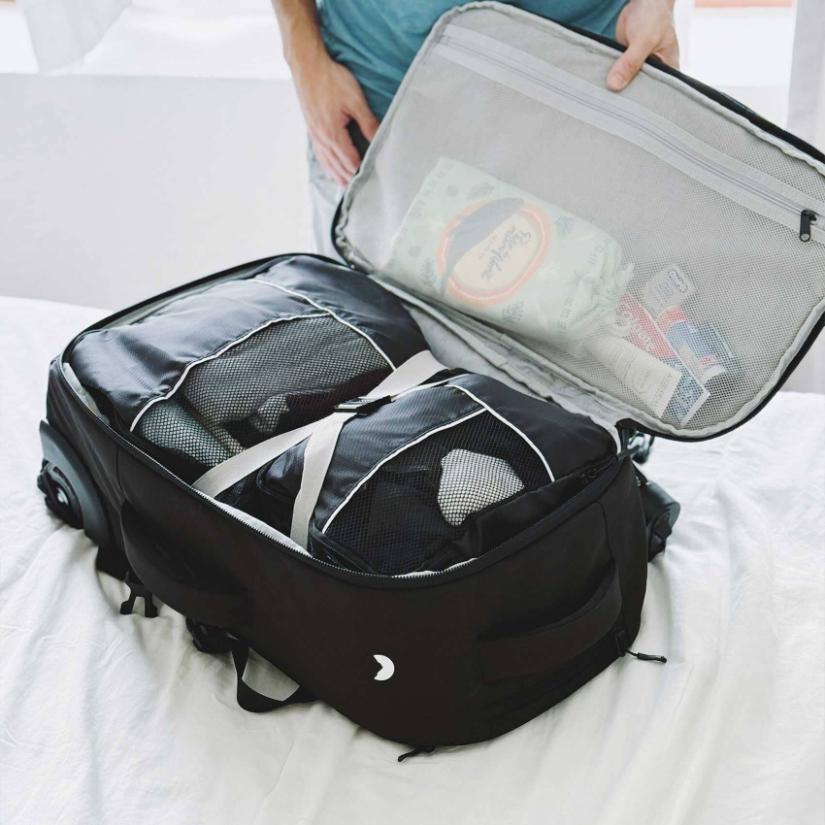 Bulto Manati Negro Fiebre de Viajar – foto 6