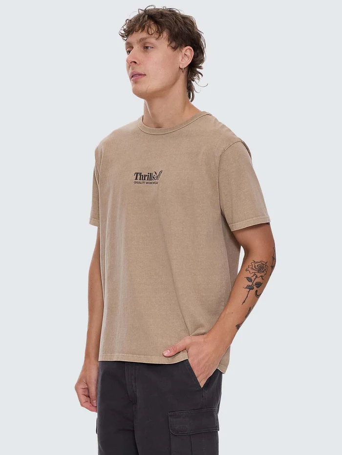 Camiseta Thrills Workwear Sand – foto 5