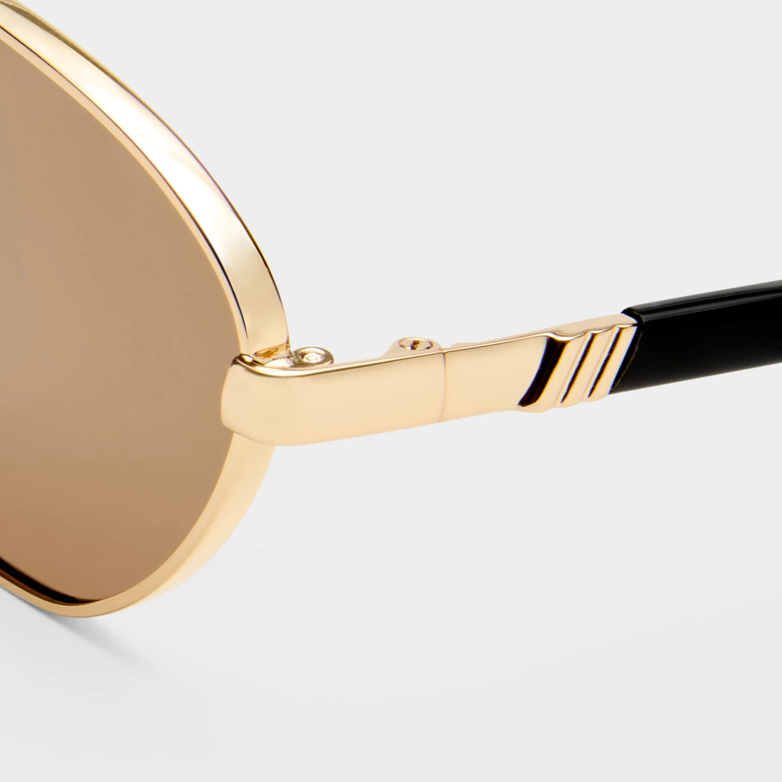 Lentes Le Specs Le Bebe Gold / Brown Mono – foto 3