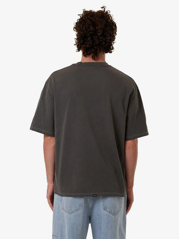 Camiseta Thrills Dystopia Box Oversize Black – foto 2