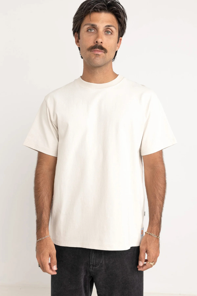 Camiseta Rhythm Assembly Vintage Ecru – foto 1