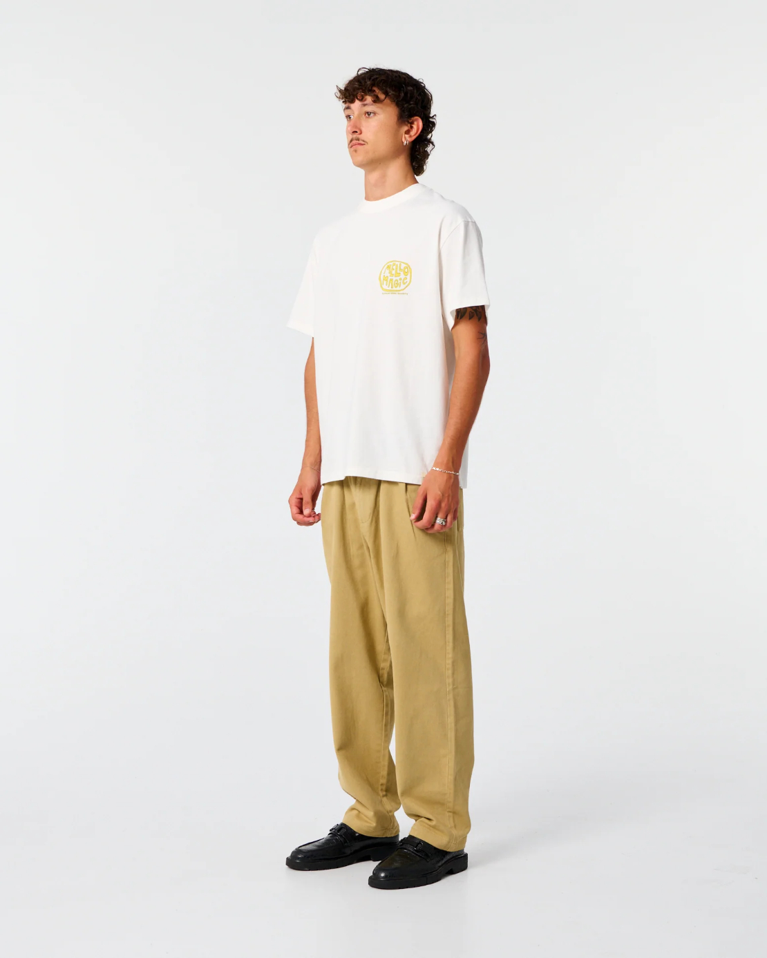 Camiseta TCSS Sorcerer Vintage White – foto 4
