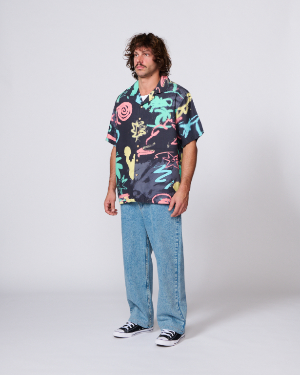 Camisa TCSS Scribbles Resort Black – foto 3