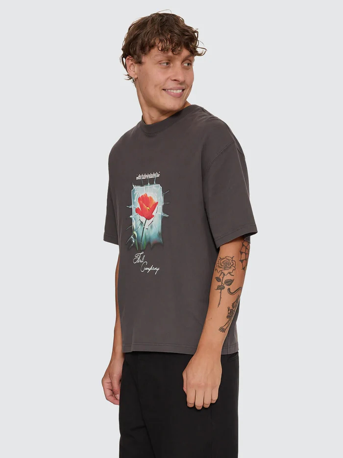 Camiseta Thrills Together Oversize Box Crop Pirate Black – foto 4
