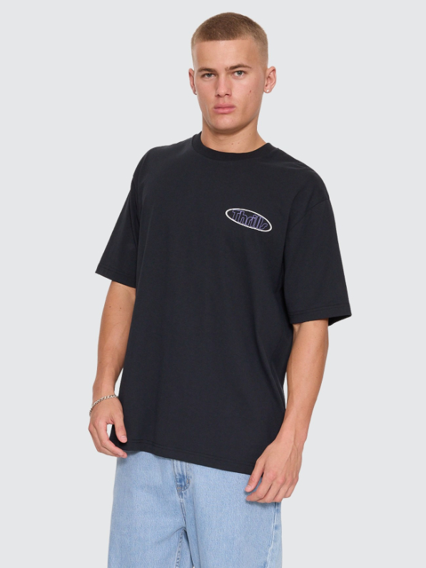 Camiseta Thrills Val For The Win Oversize Faded Black