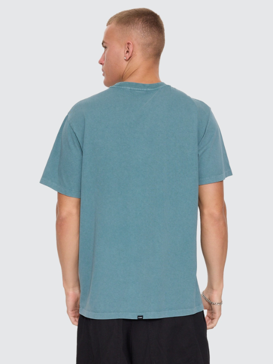 Camiseta Thrills Risen Troppo Teal