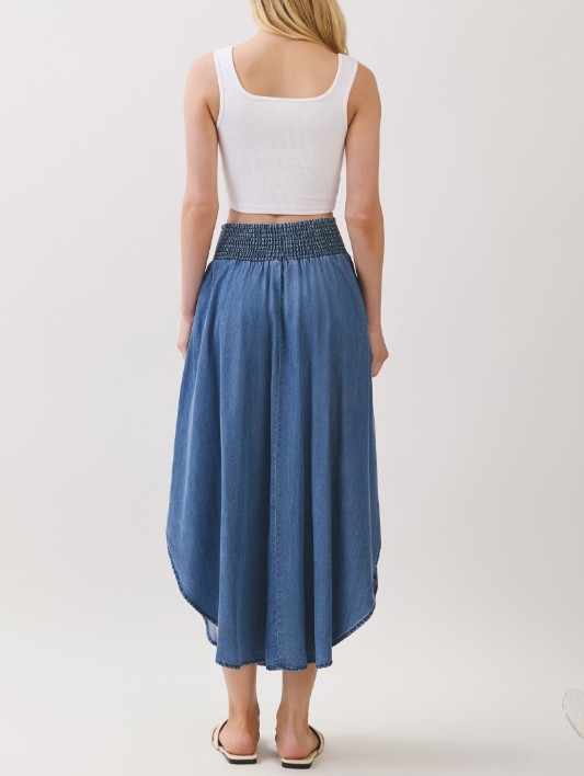 Enagua  Smocked Waistband Midi Med Wash Denim