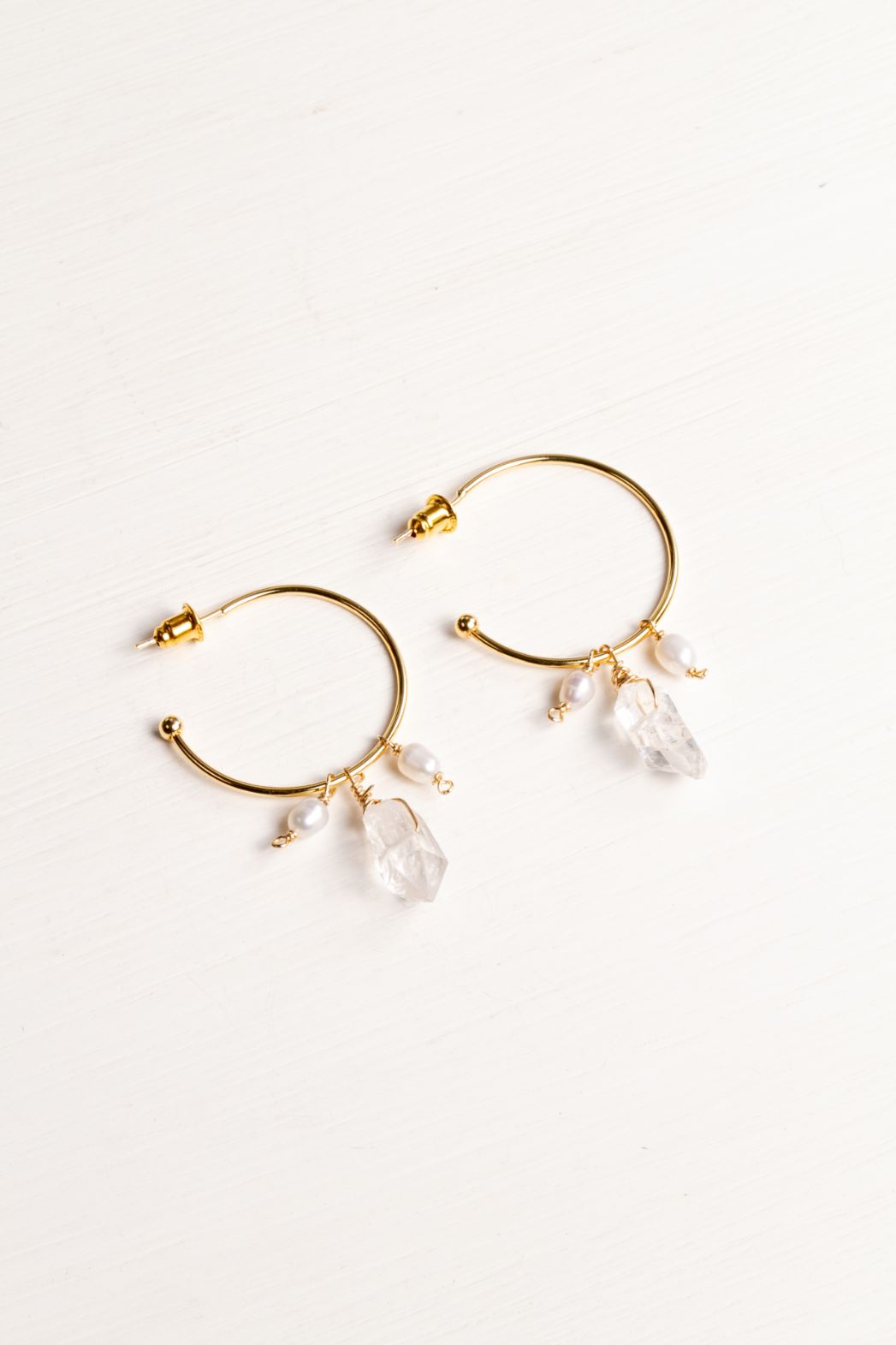Arete Open Hoop Crystal N Pearls Crystal Quartz – foto 1