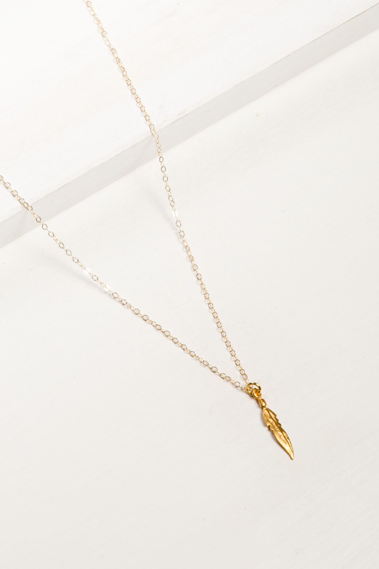 Collar Goldfill Layer Mini Feather – foto 1
