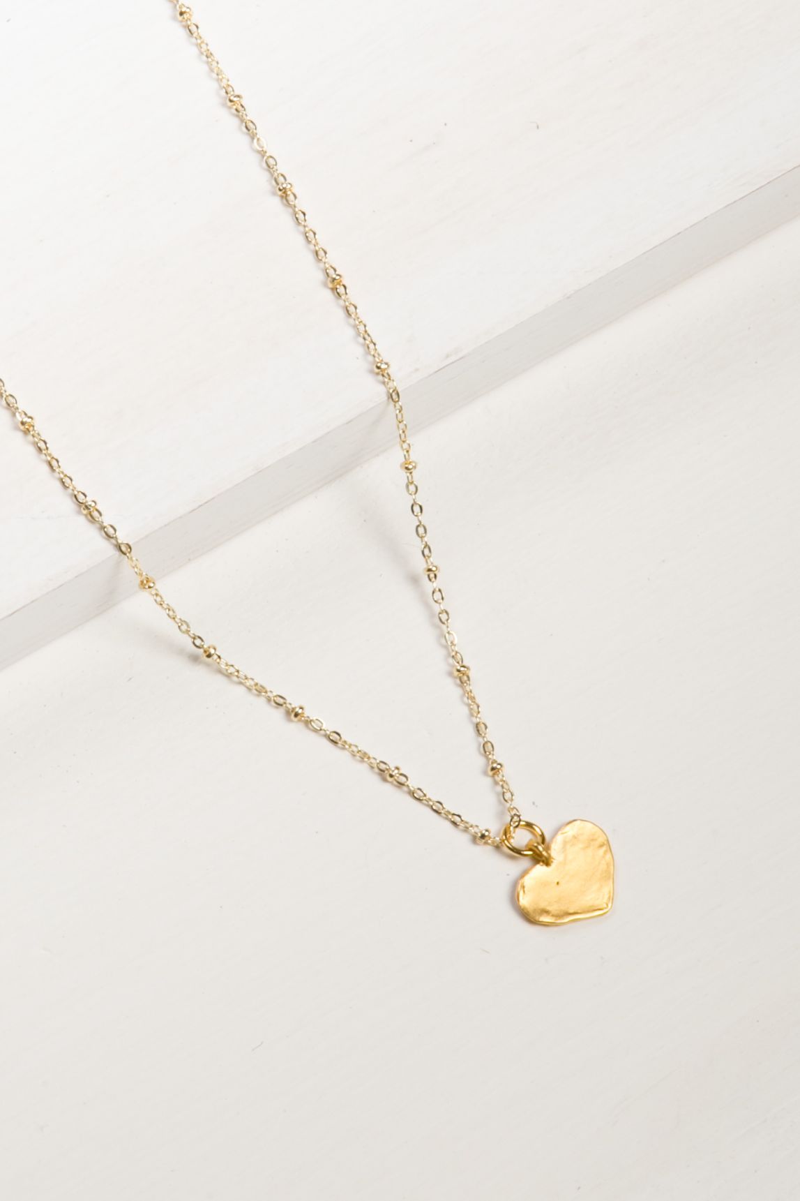 Collar Layer Hammered Heart