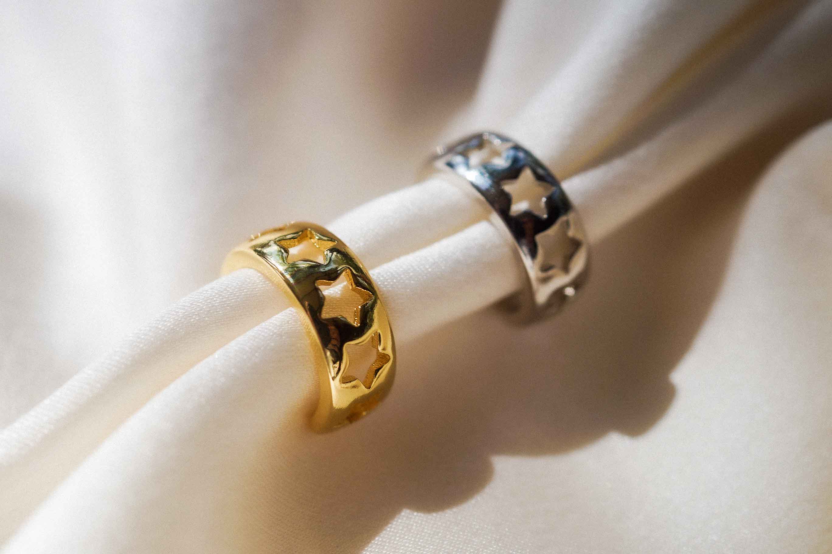 Golden Stars Earcuff