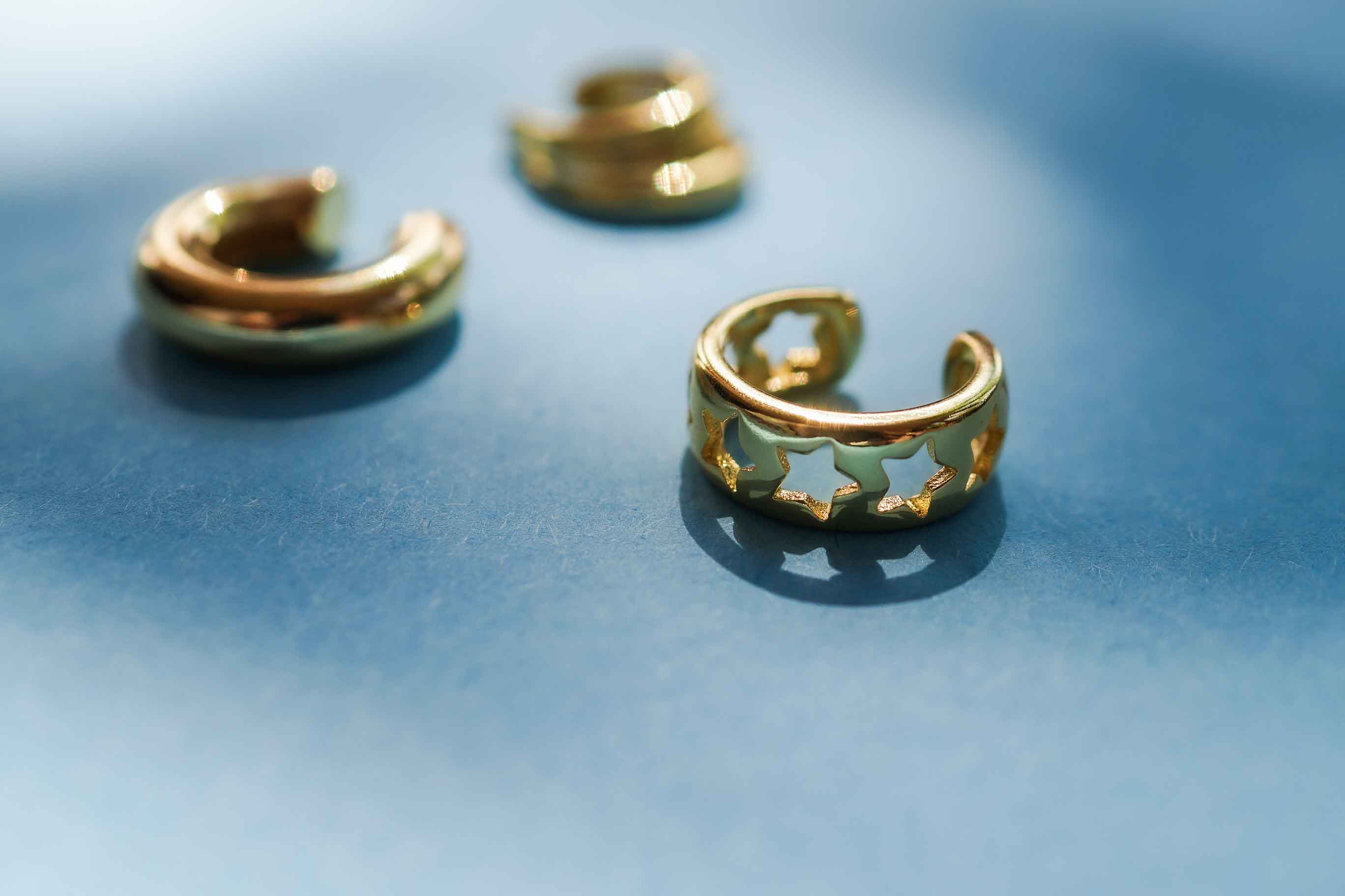 Golden Stars Earcuff